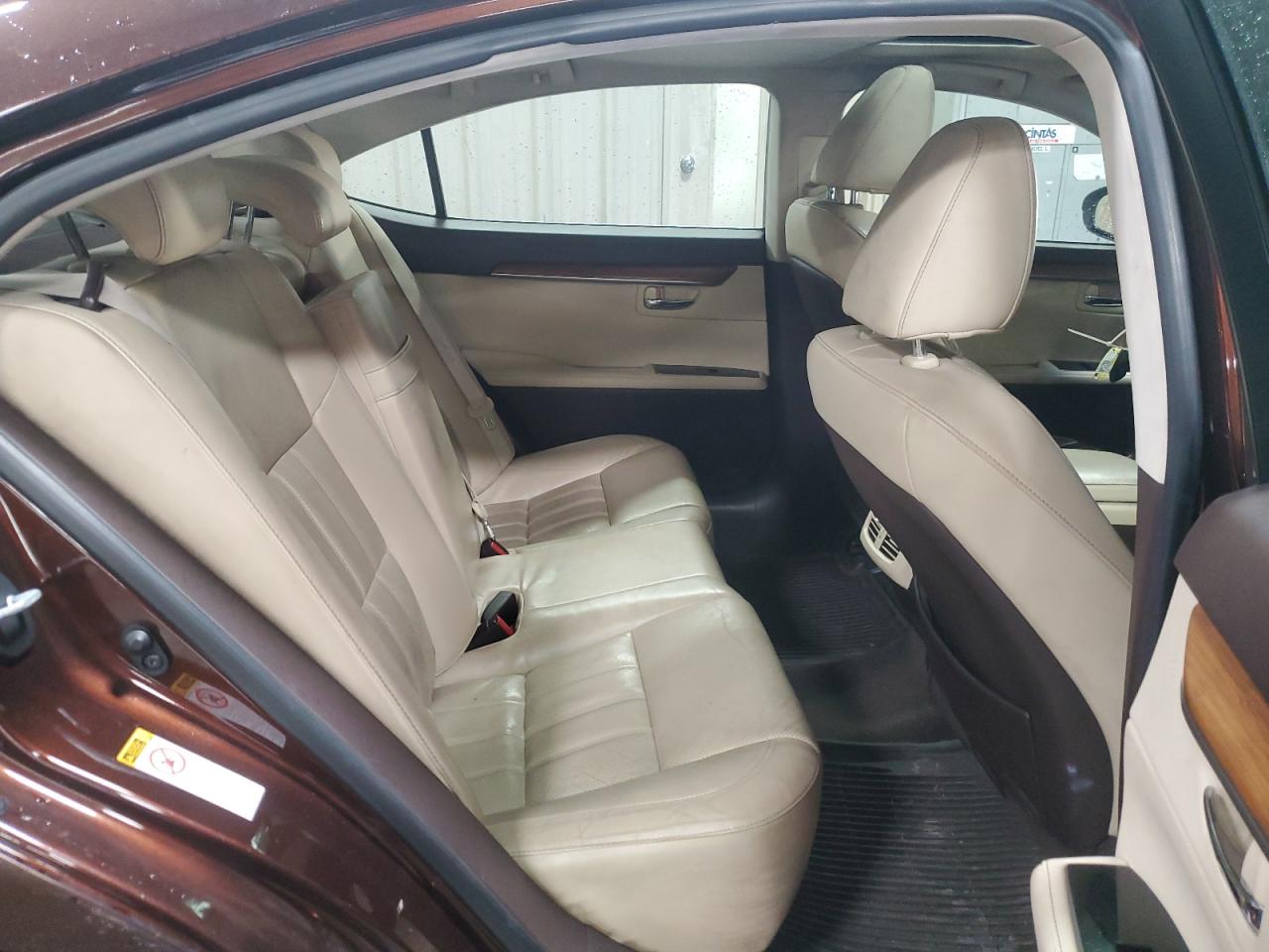 2017 Lexus ES - Image 10