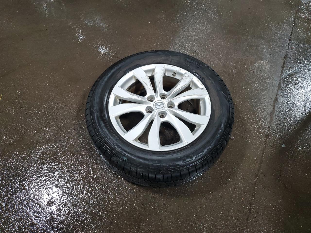 2010 Mazda CX-7 - Image 13