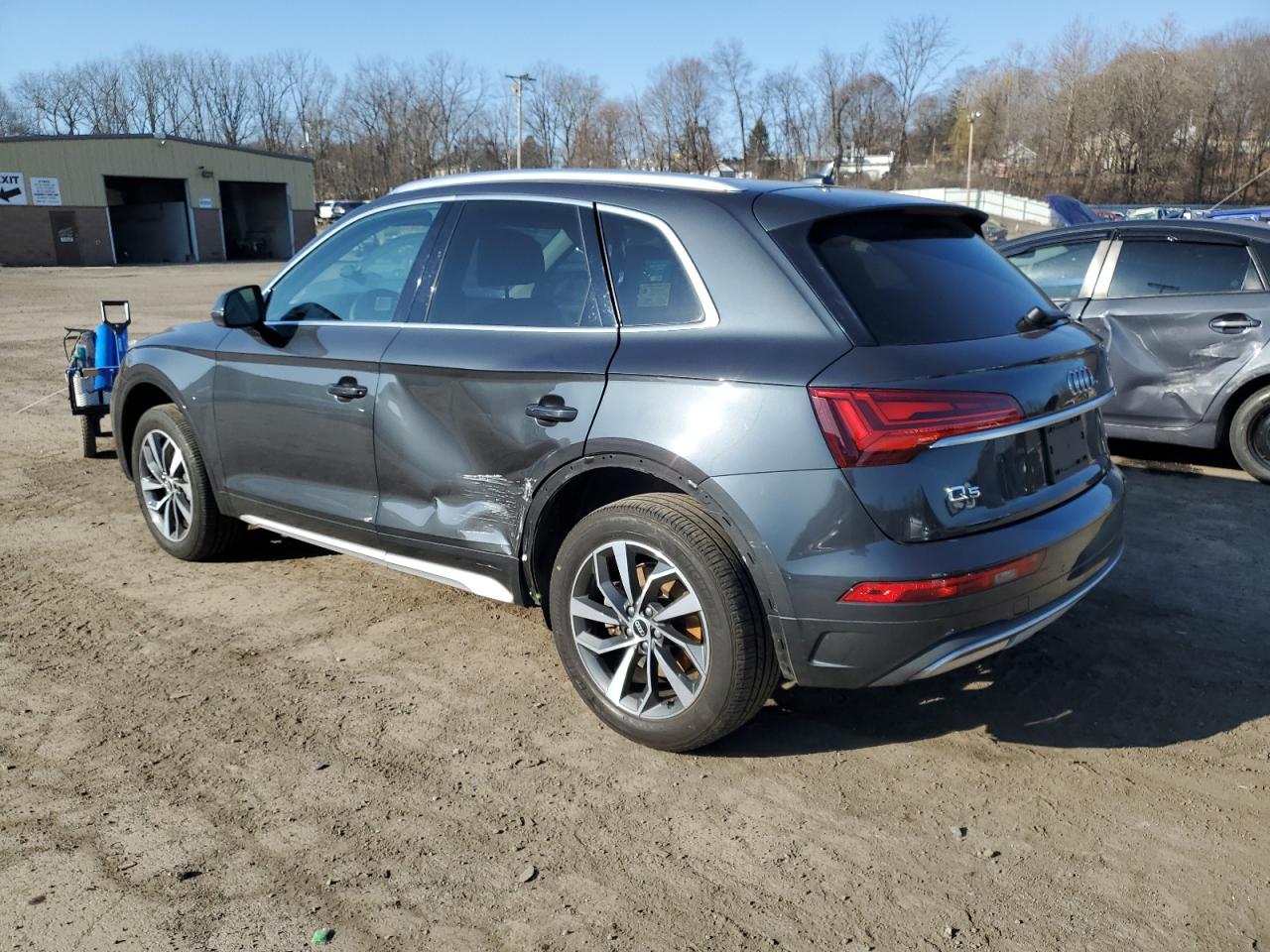 2021 Audi Q5 - Image 2