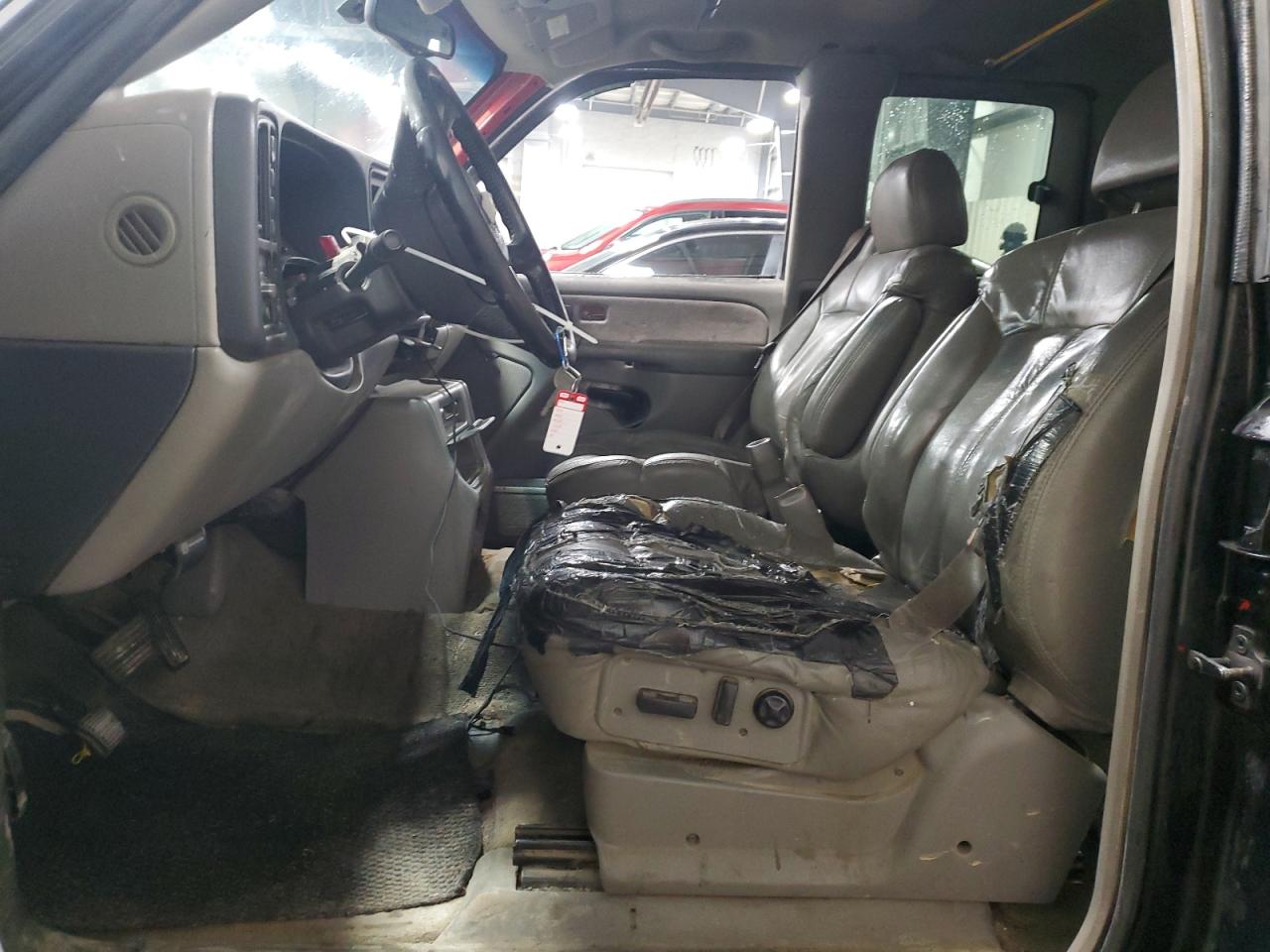 2000 Chevrolet Silverado - Image 7