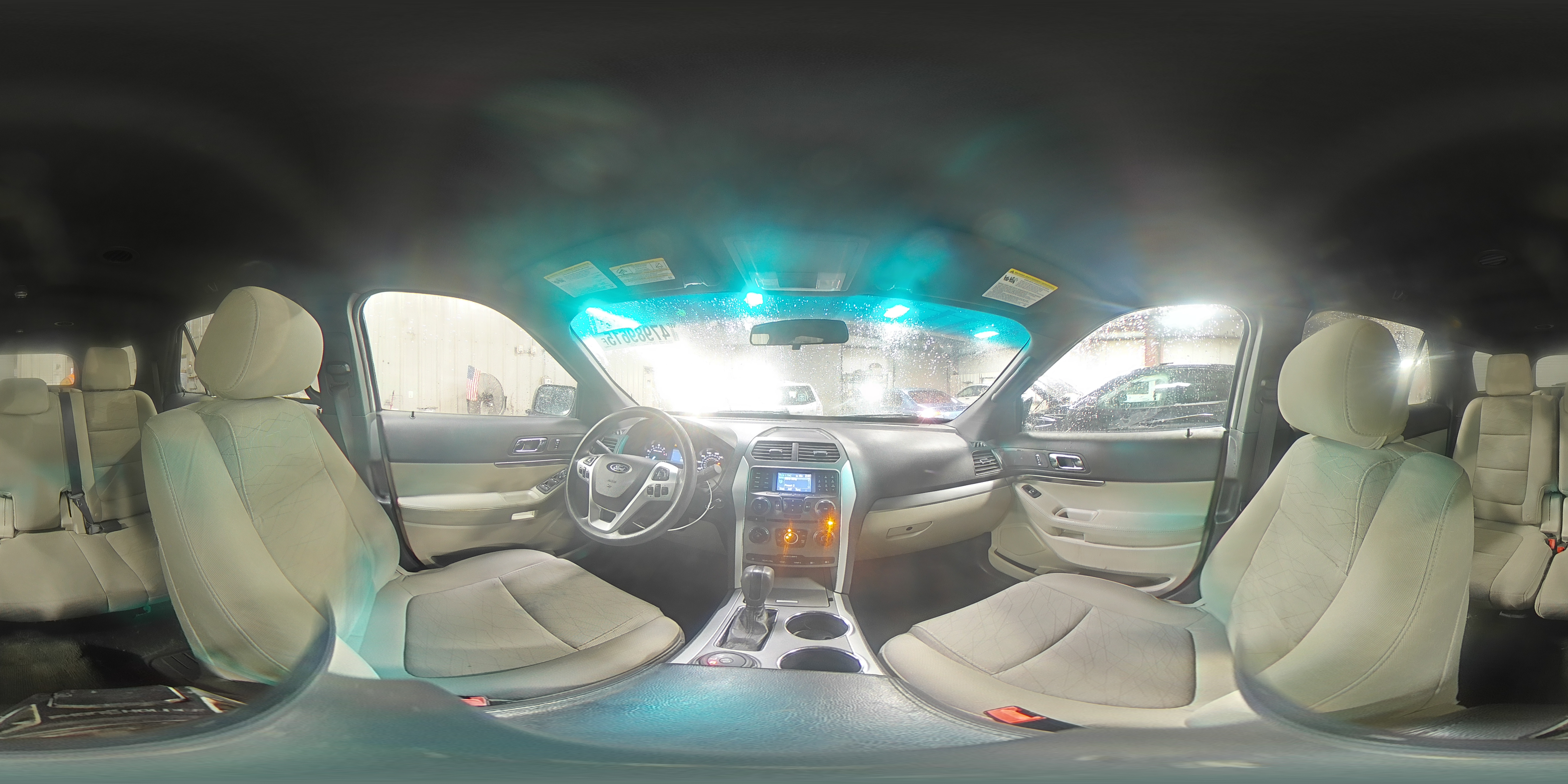 2013 Ford Explorer - Image 15