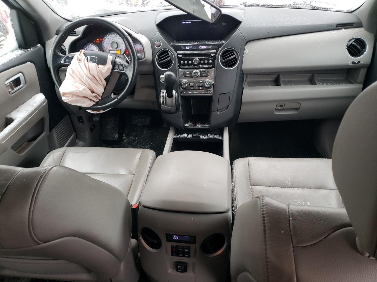 2015 Honda Pilot - Image 8