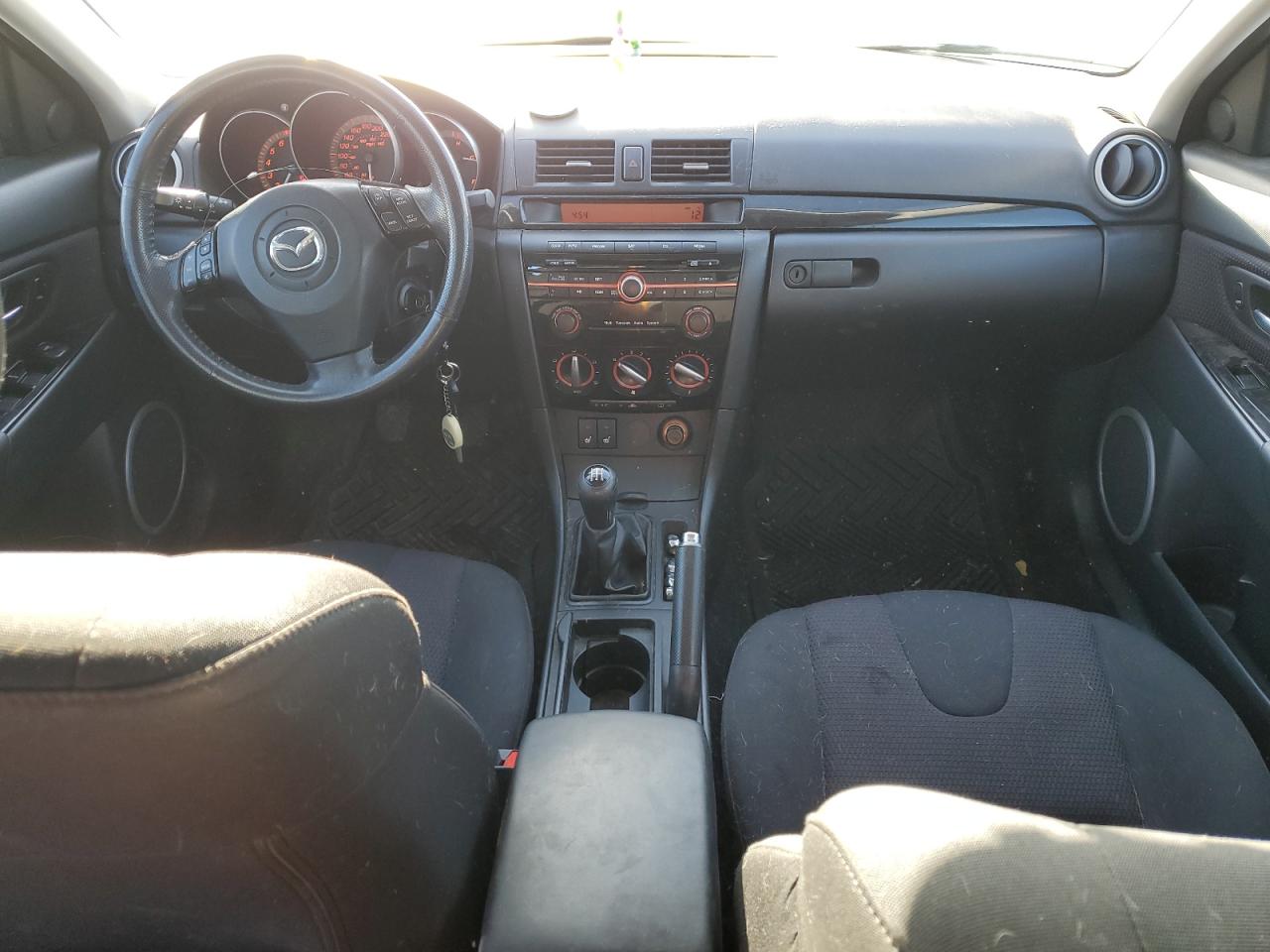 2009 Mazda 3 - Image 8