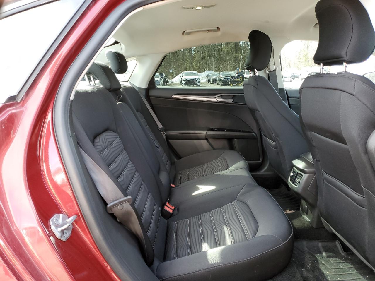 2016 Ford Fusion - Image 10