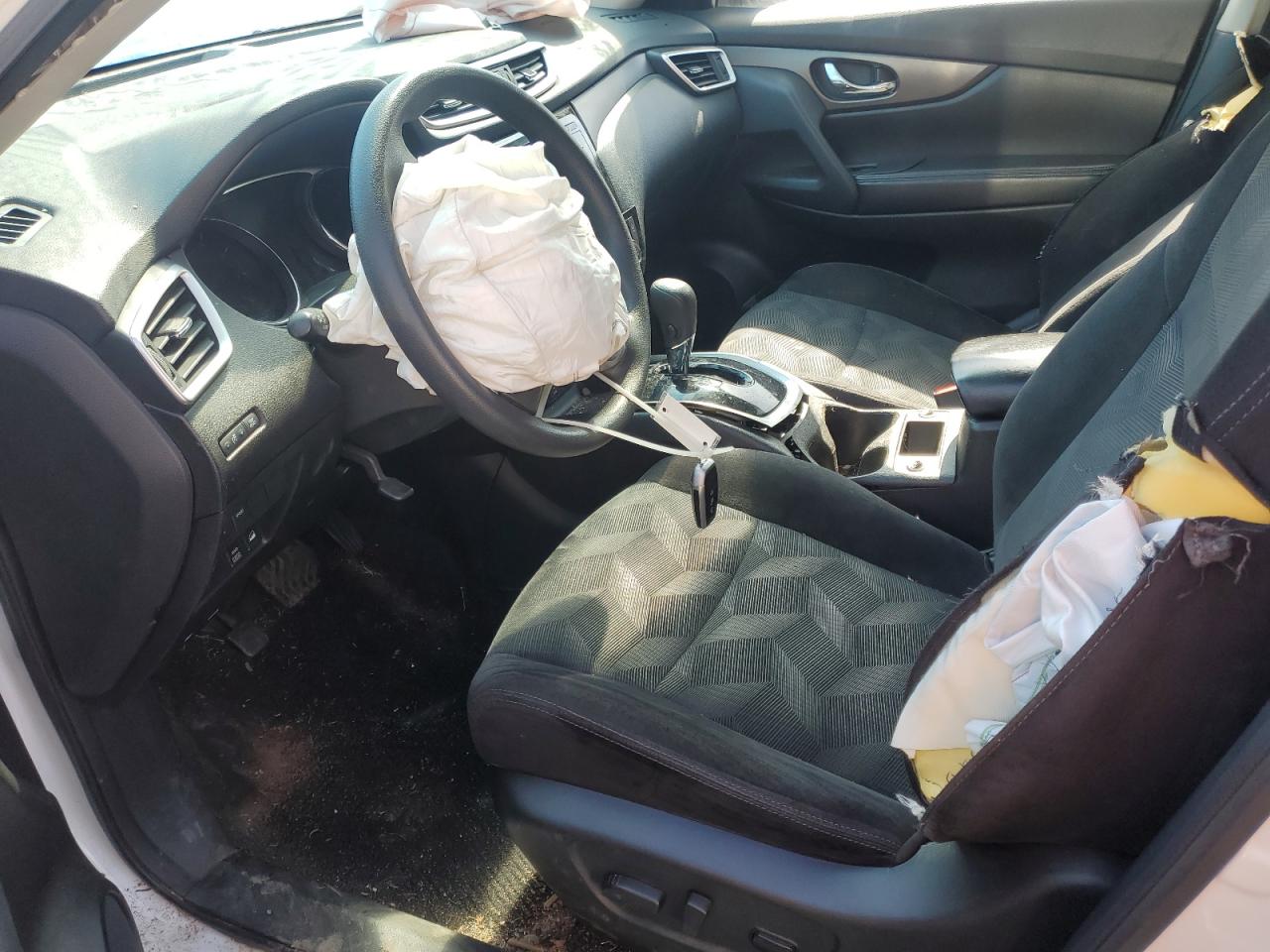 2014 Nissan Rogue - Image 7