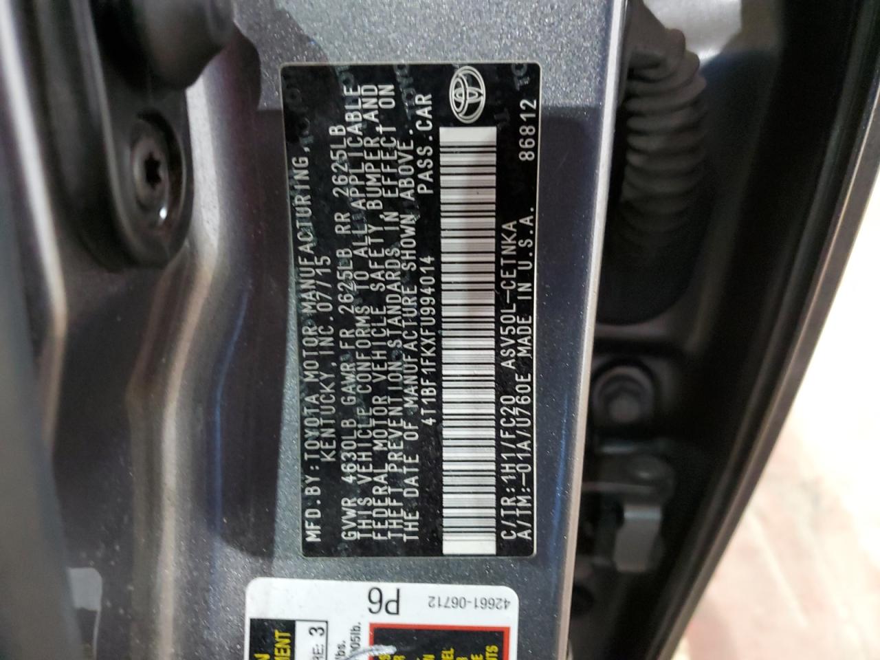 2015 Toyota Camry - Image 12