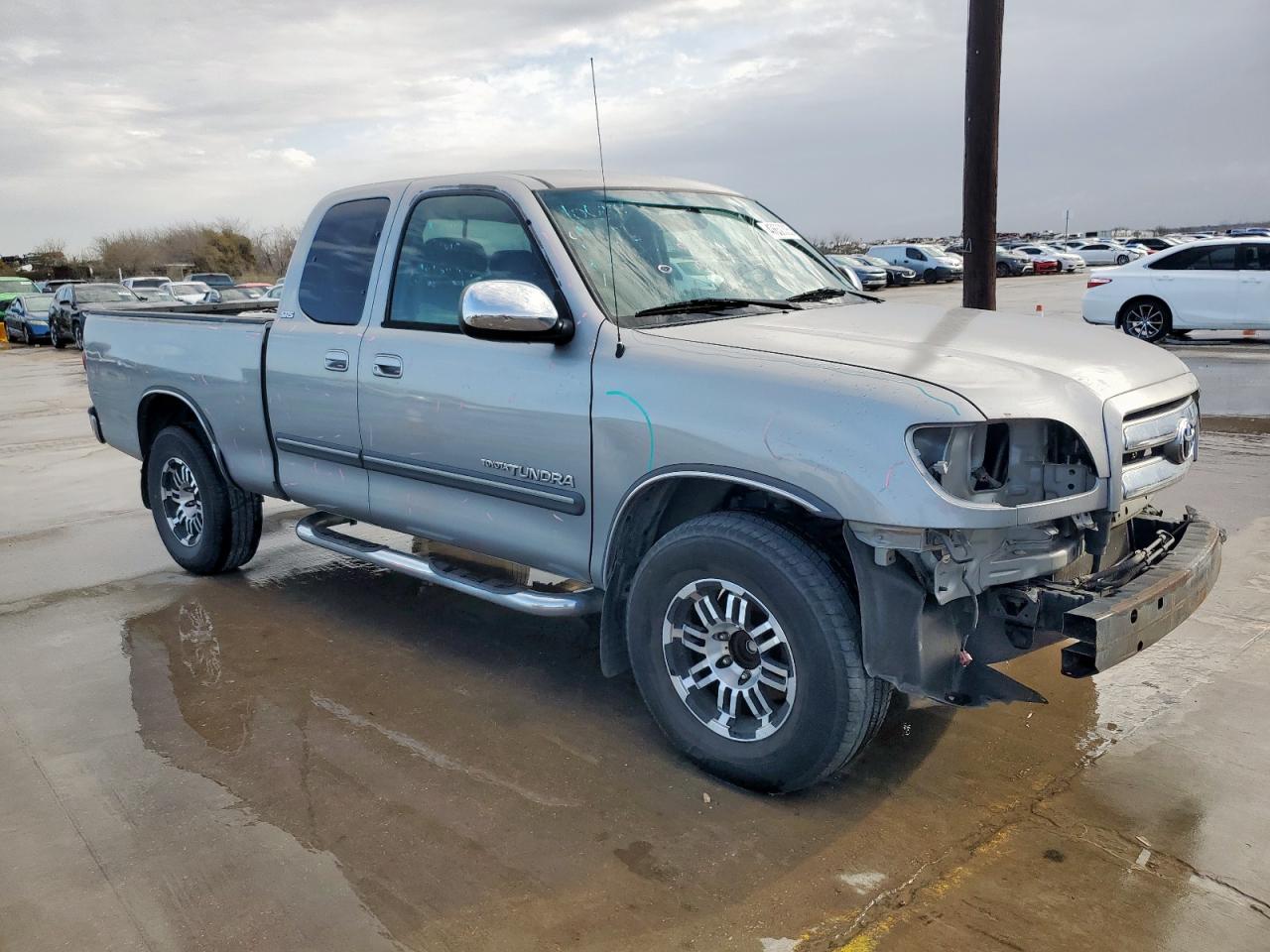 2003 Toyota Tundra - Image 4