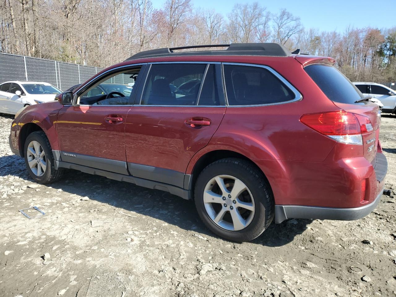 2014 Subaru Outback - Image 2