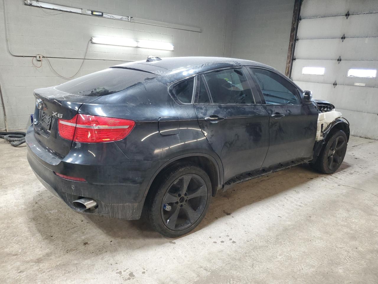 2011 BMW X6 - Image 3