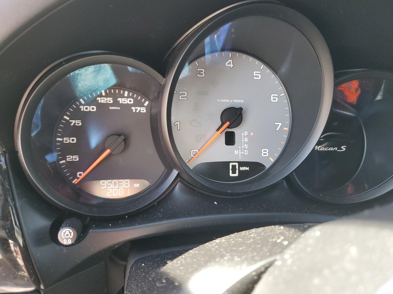 2015 Porsche Macan S VIN: WP1AB2A59FLB64454 Lot: 48948925