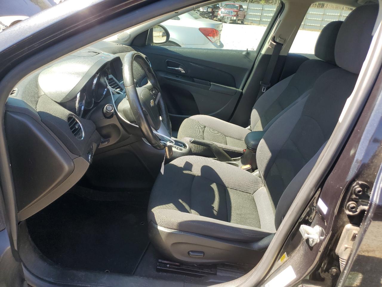 2014 Chevrolet Cruze - Image 7