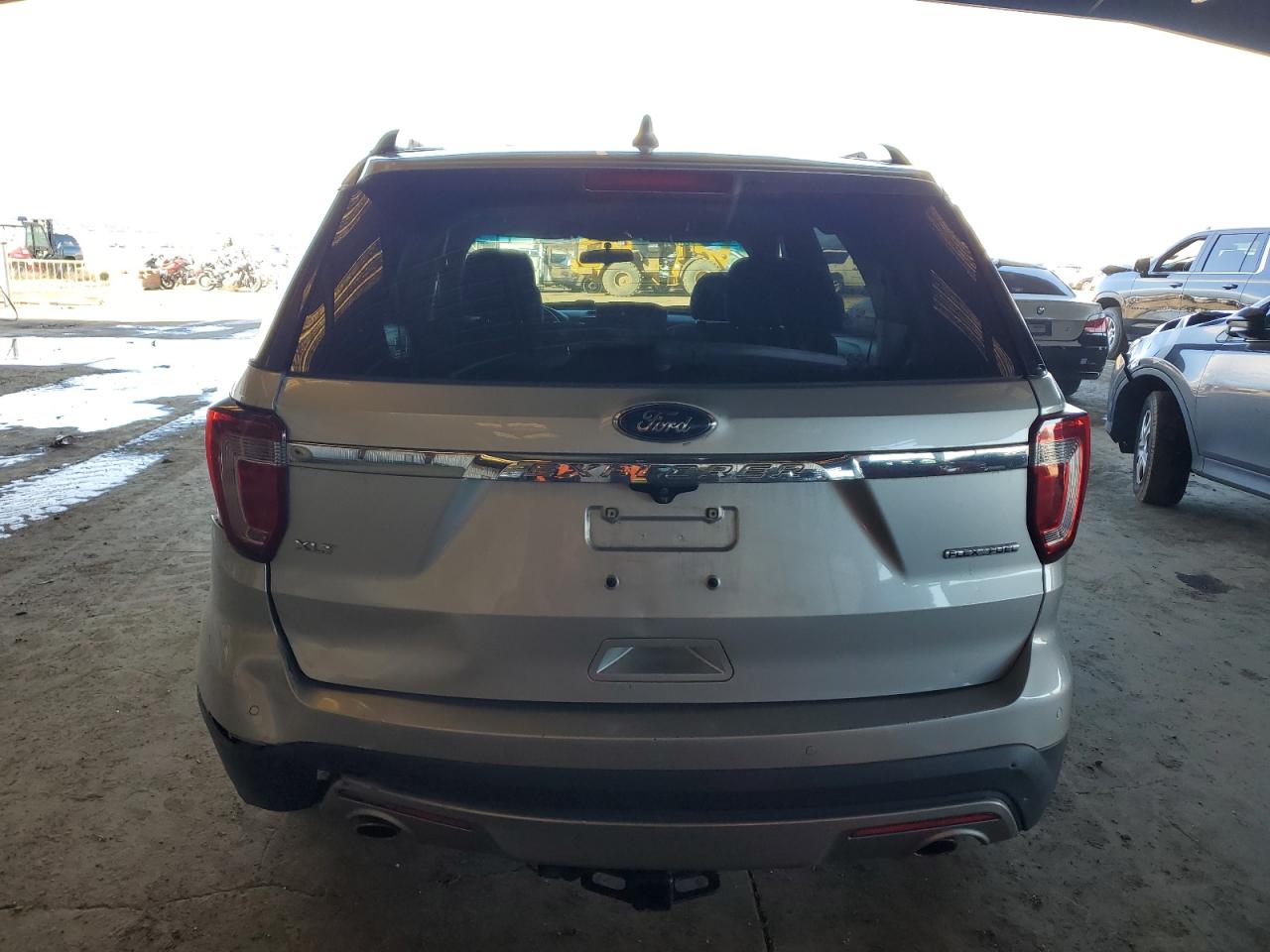 2016 Ford Explorer - Image 6