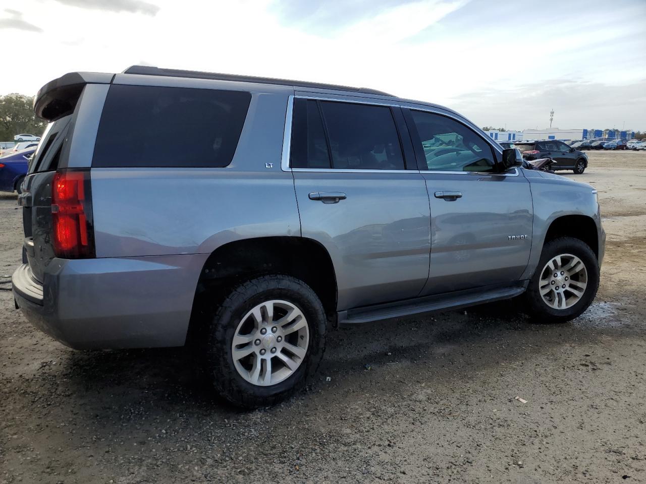 2019 Chevrolet Tahoe - Image 3