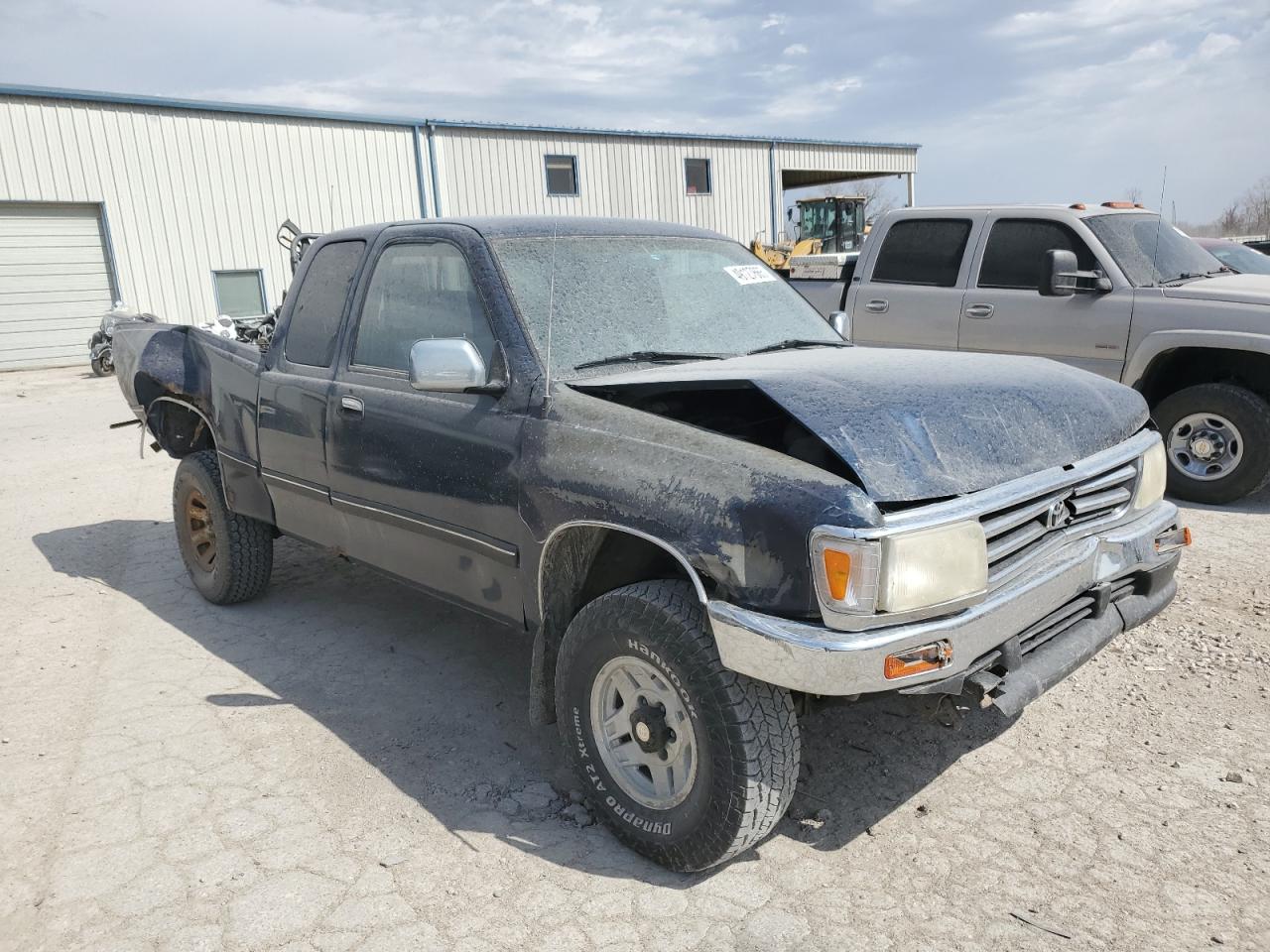 1996 Toyota T100 - Image 4