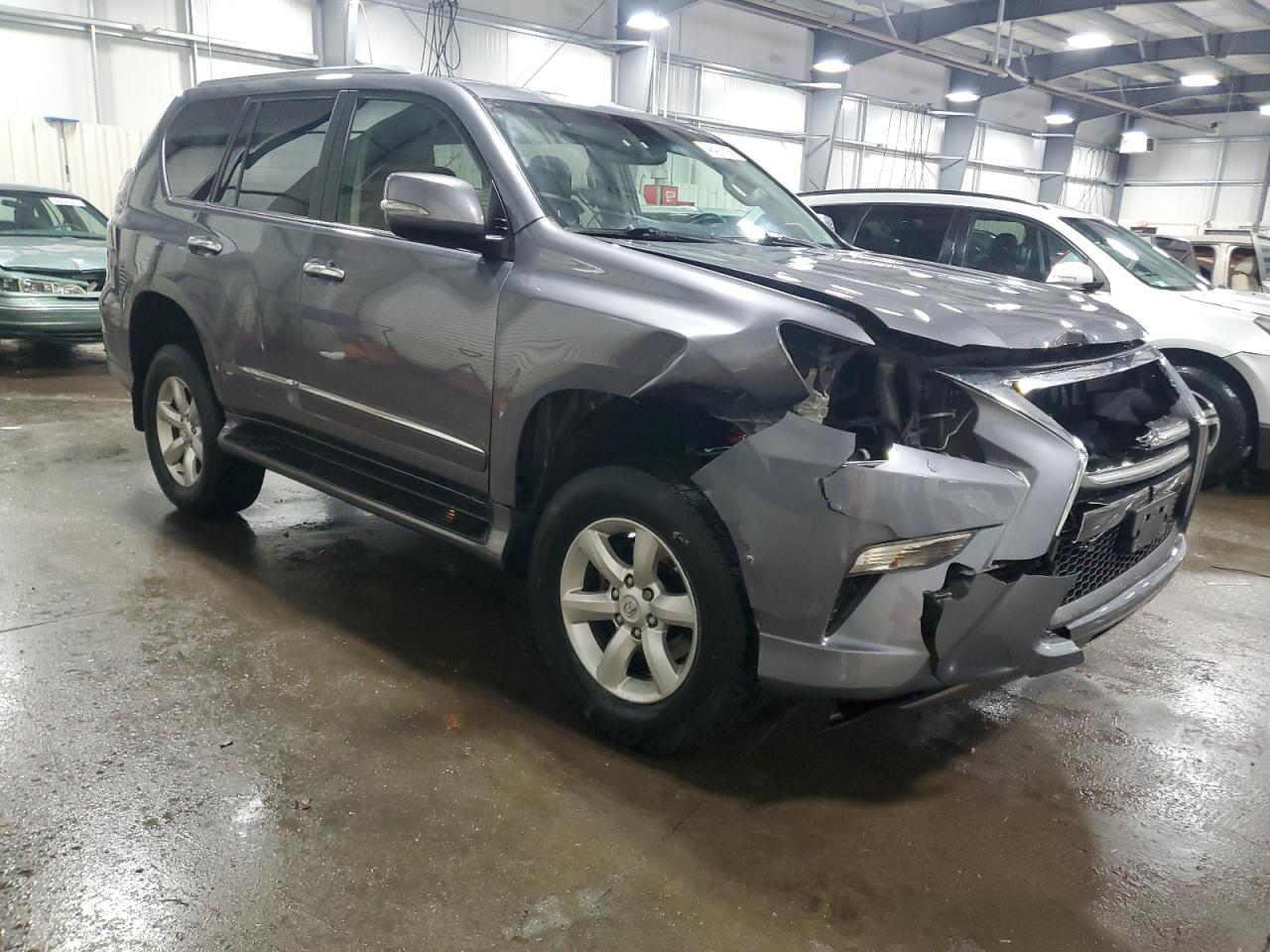 2016 Lexus GX - Image 4