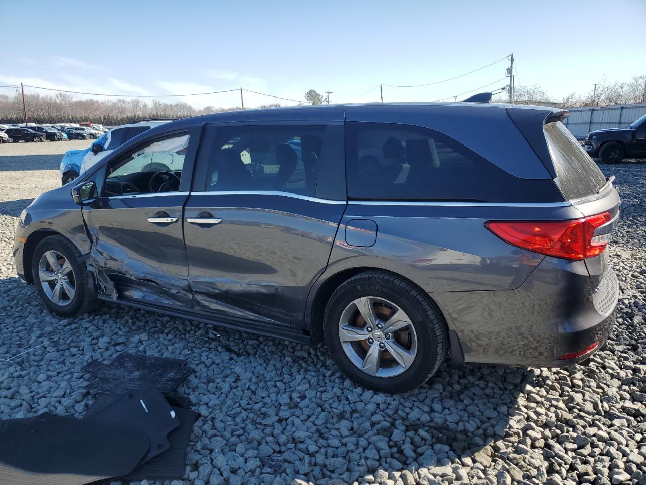 2018 Honda Odyssey - Image 2