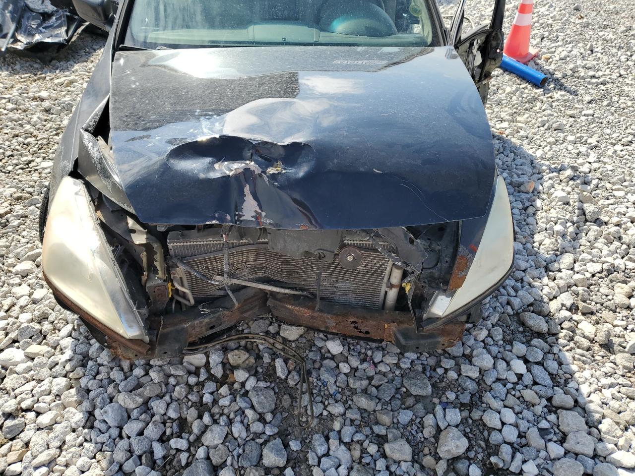 2003 Honda Accord - Image 12
