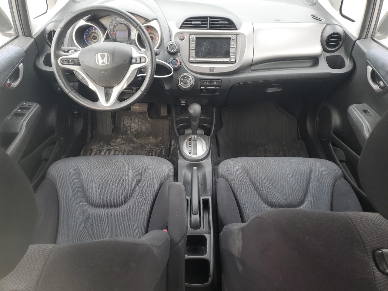2009 Honda Fit - Image 8