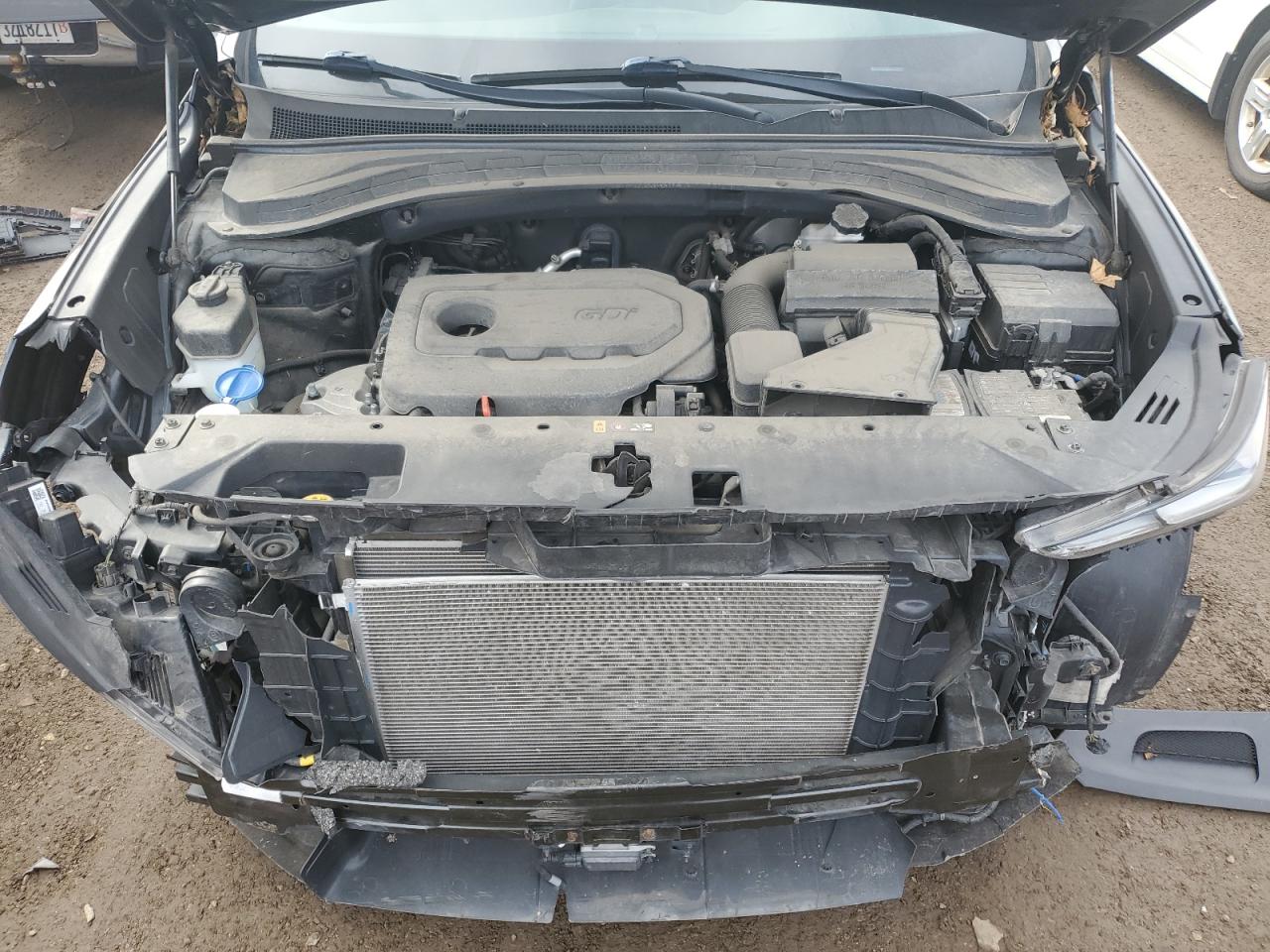 2019 Hyundai Santa Fe - Image 11