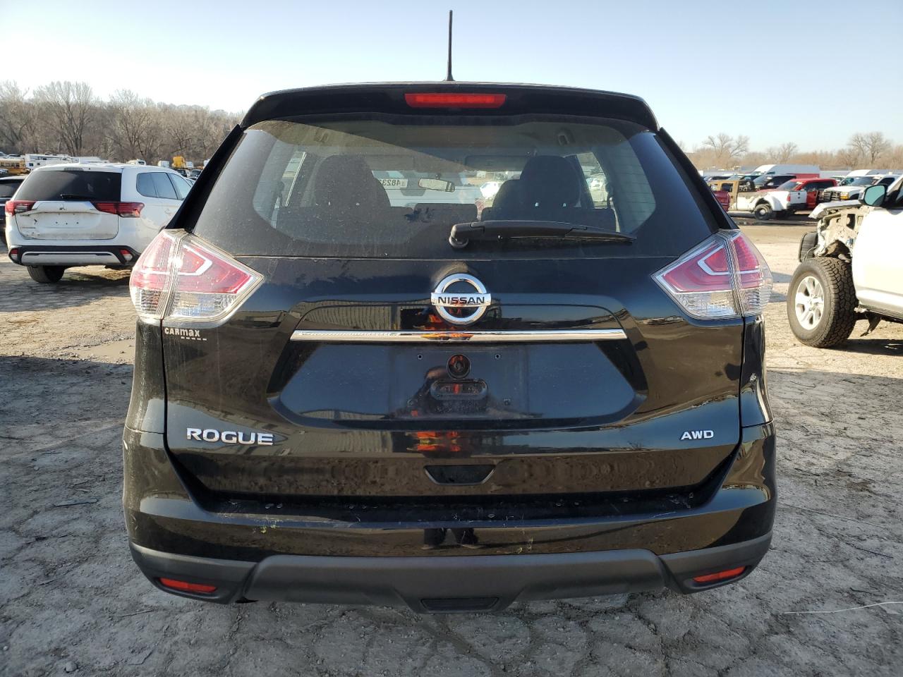 2015 Nissan Rogue - Image 6