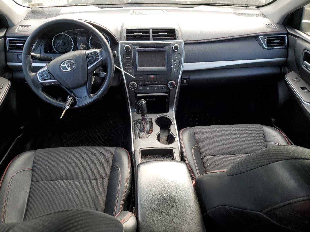 2016 Toyota Camry - Image 8
