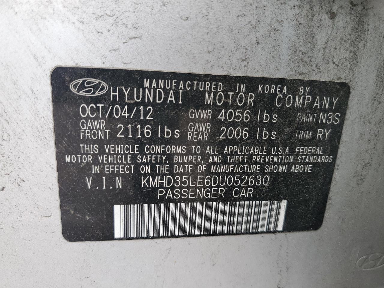 2013 Hyundai Elantra - Image 12