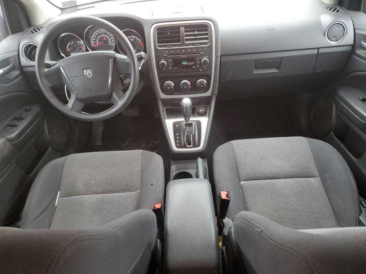 2011 Dodge Caliber - Image 8