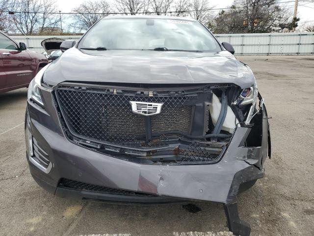  CADILLAC XT5 2017 Черный