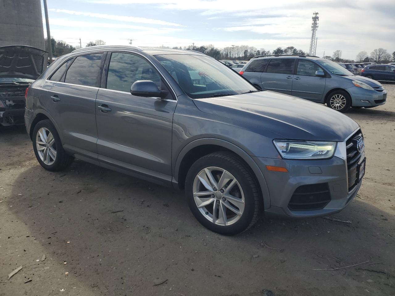 2017 Audi Q3 - Image 4