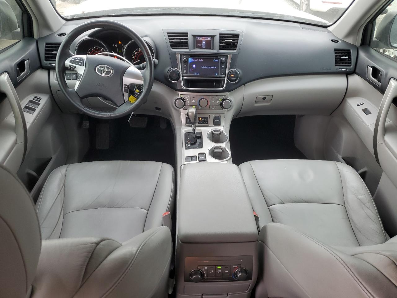 2013 Toyota Highlander - Image 8