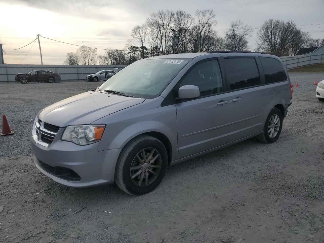 2016 Dodge Caravan - Image 1
