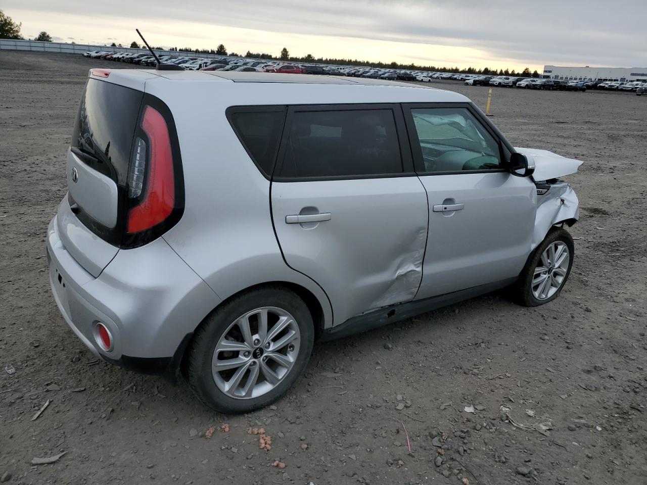 2017 Kia Soul - Image 3