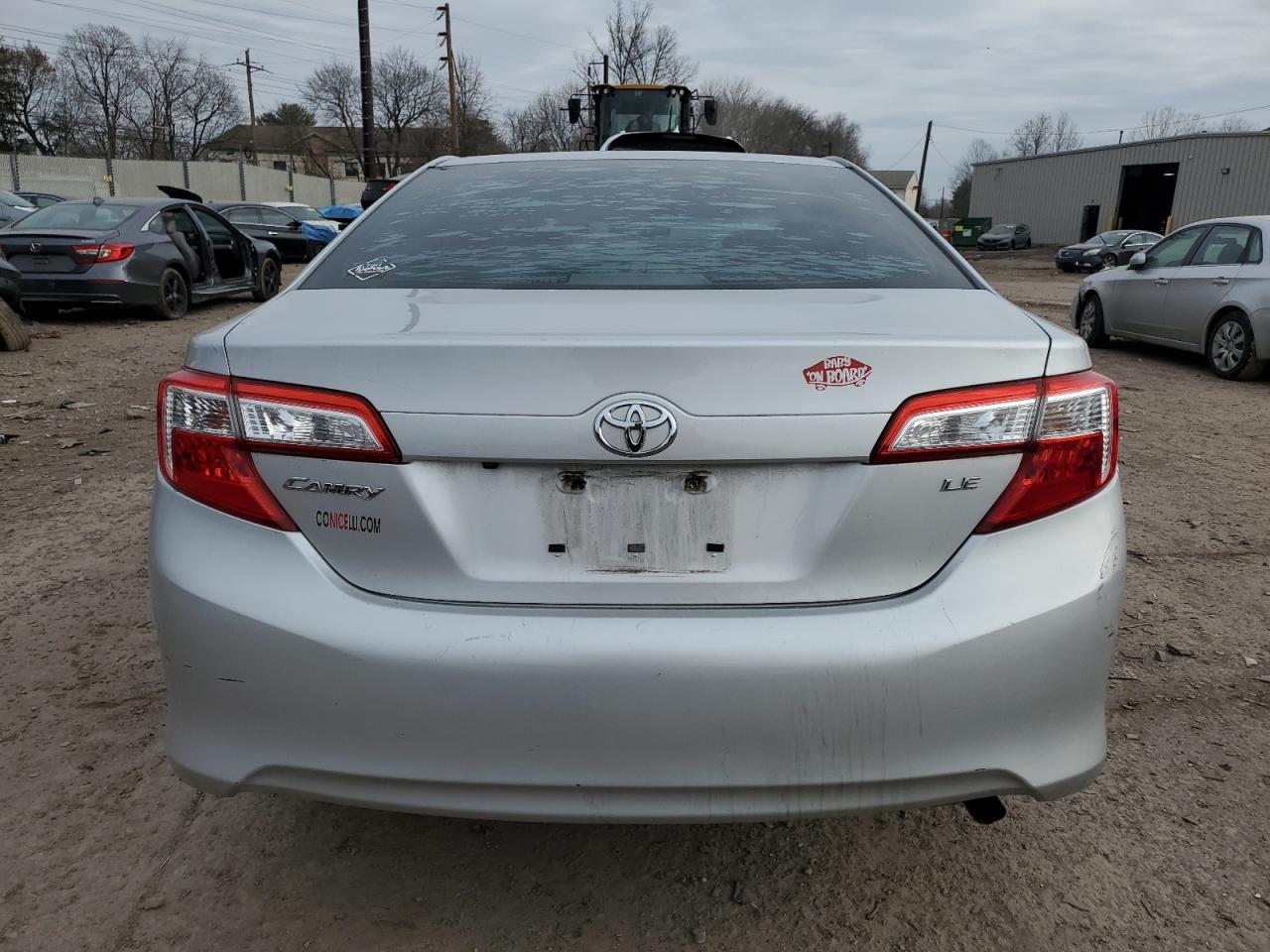 2014 Toyota Camry - Image 6