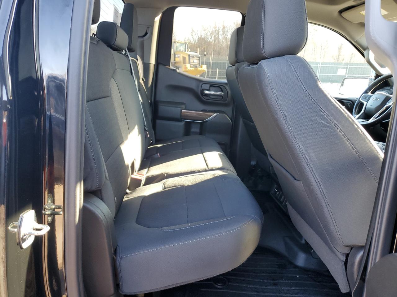 2019 Chevrolet Silverado K1500 Rst VIN: 1GCRYEED9KZ385131 Lot: 49246705