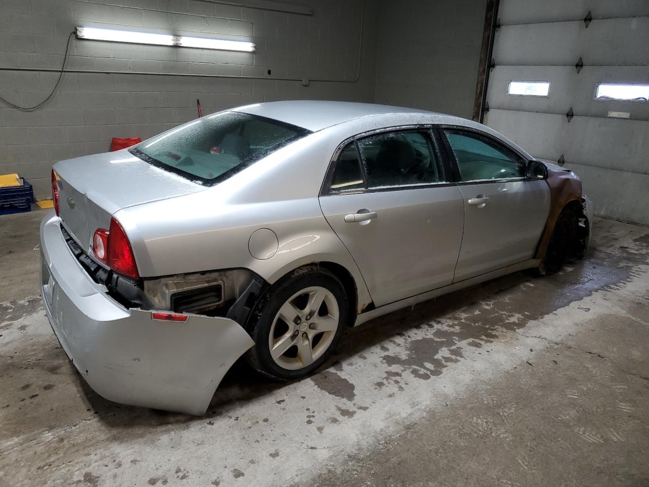 2009 Chevrolet Malibu - Image 3