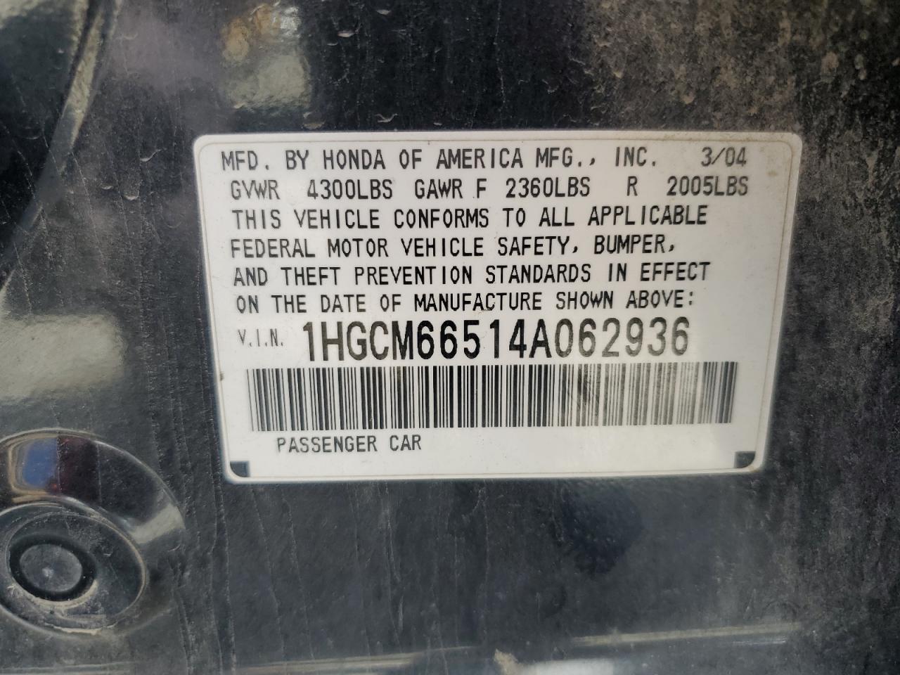 2004 Honda Accord - Image 12
