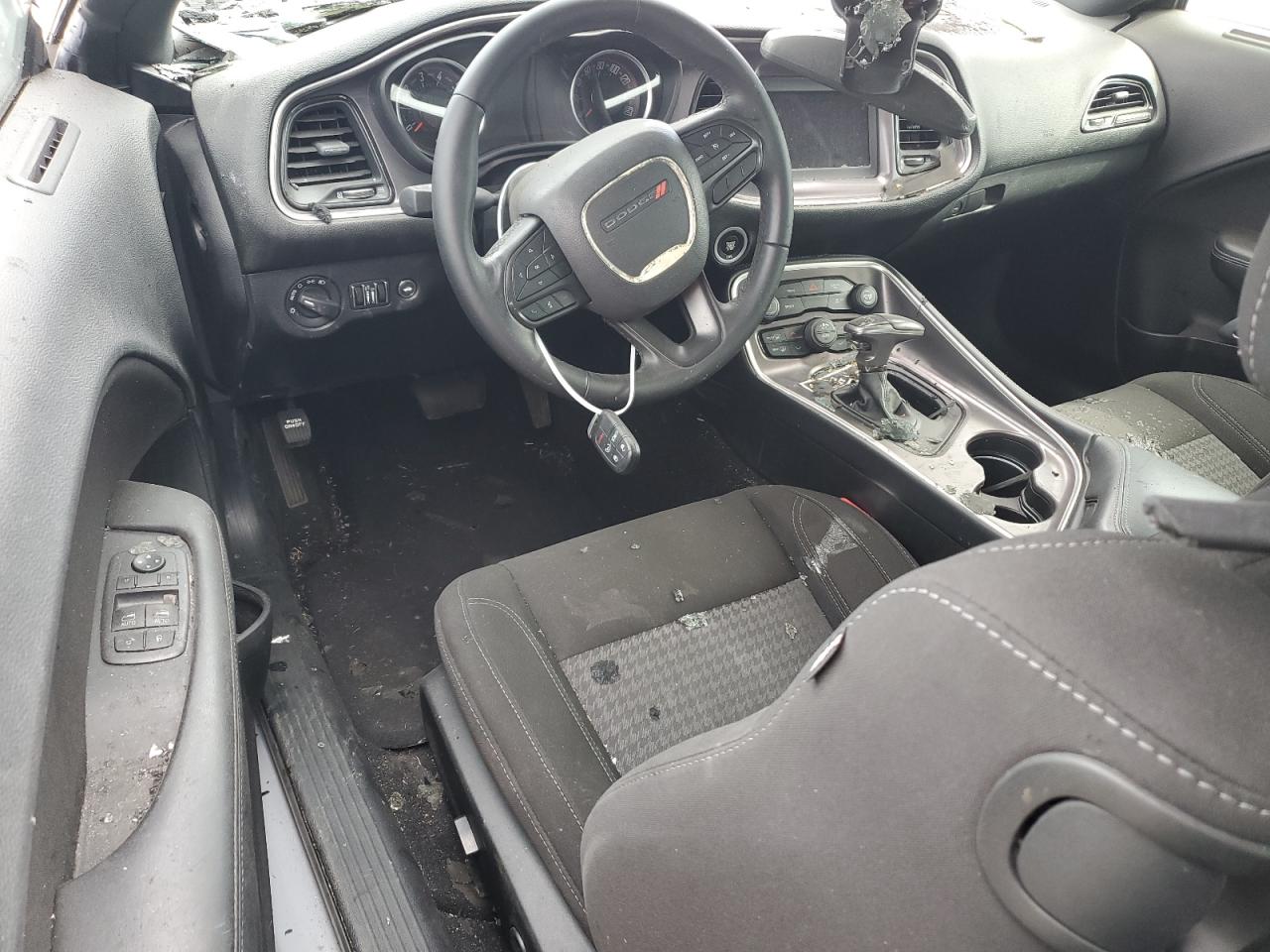 2020 Dodge Challenger - Image 8