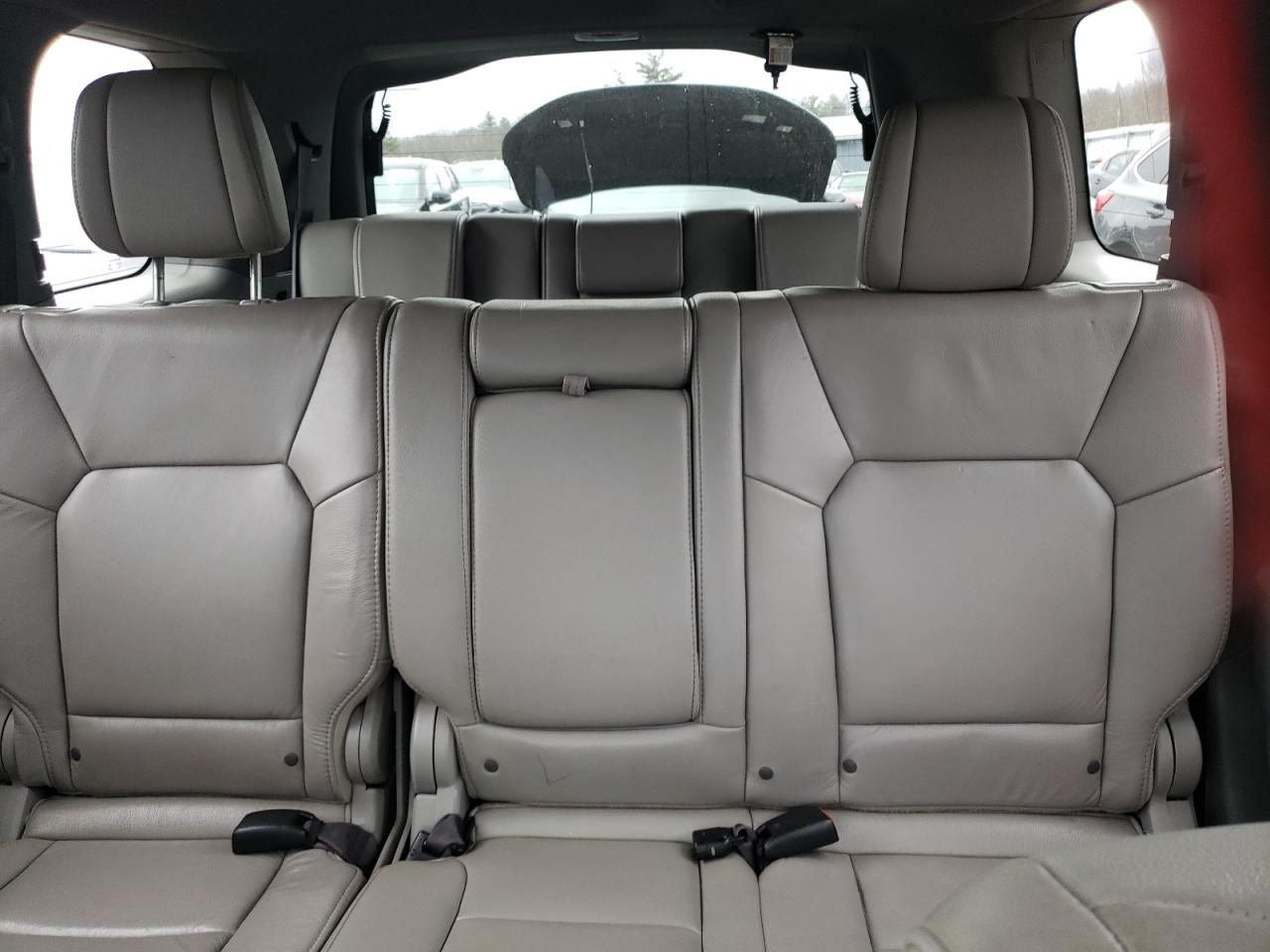 2012 Honda Pilot - Image 10