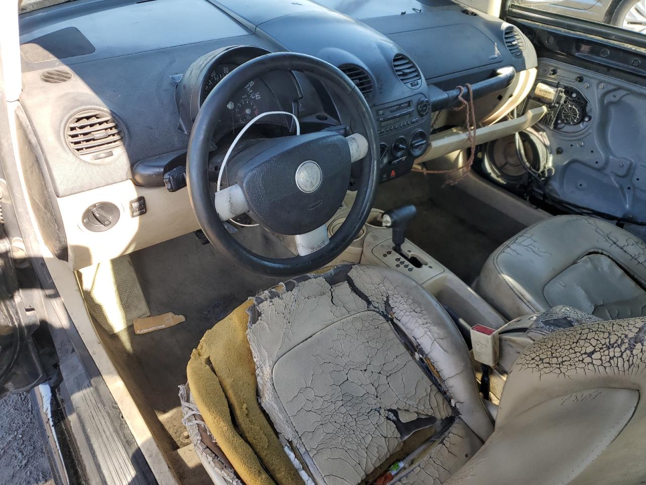 2003 Volkswagen Beetle - Image 8