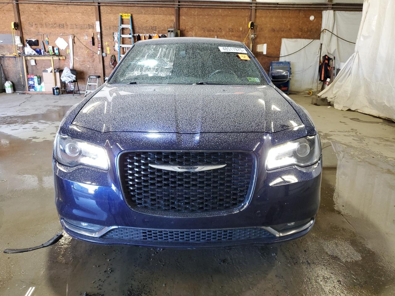 2016 Chrysler 300 - Image 5