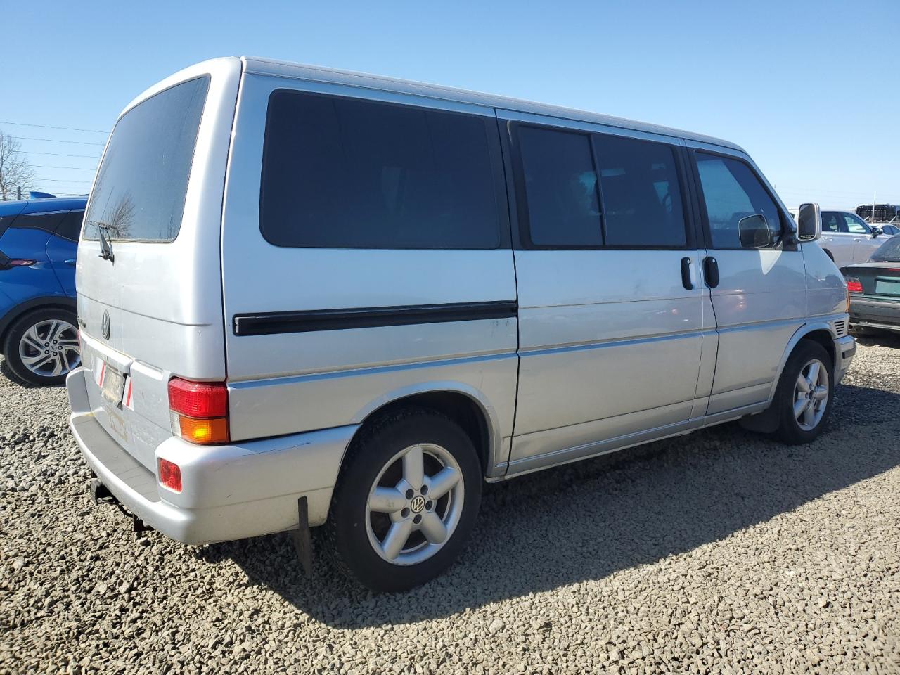 2001 Volkswagen EuroVan - Image 3