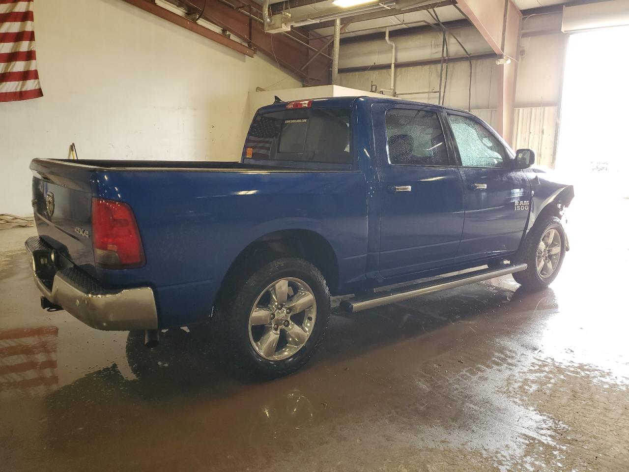 2016 RAM 1500 - Image 3