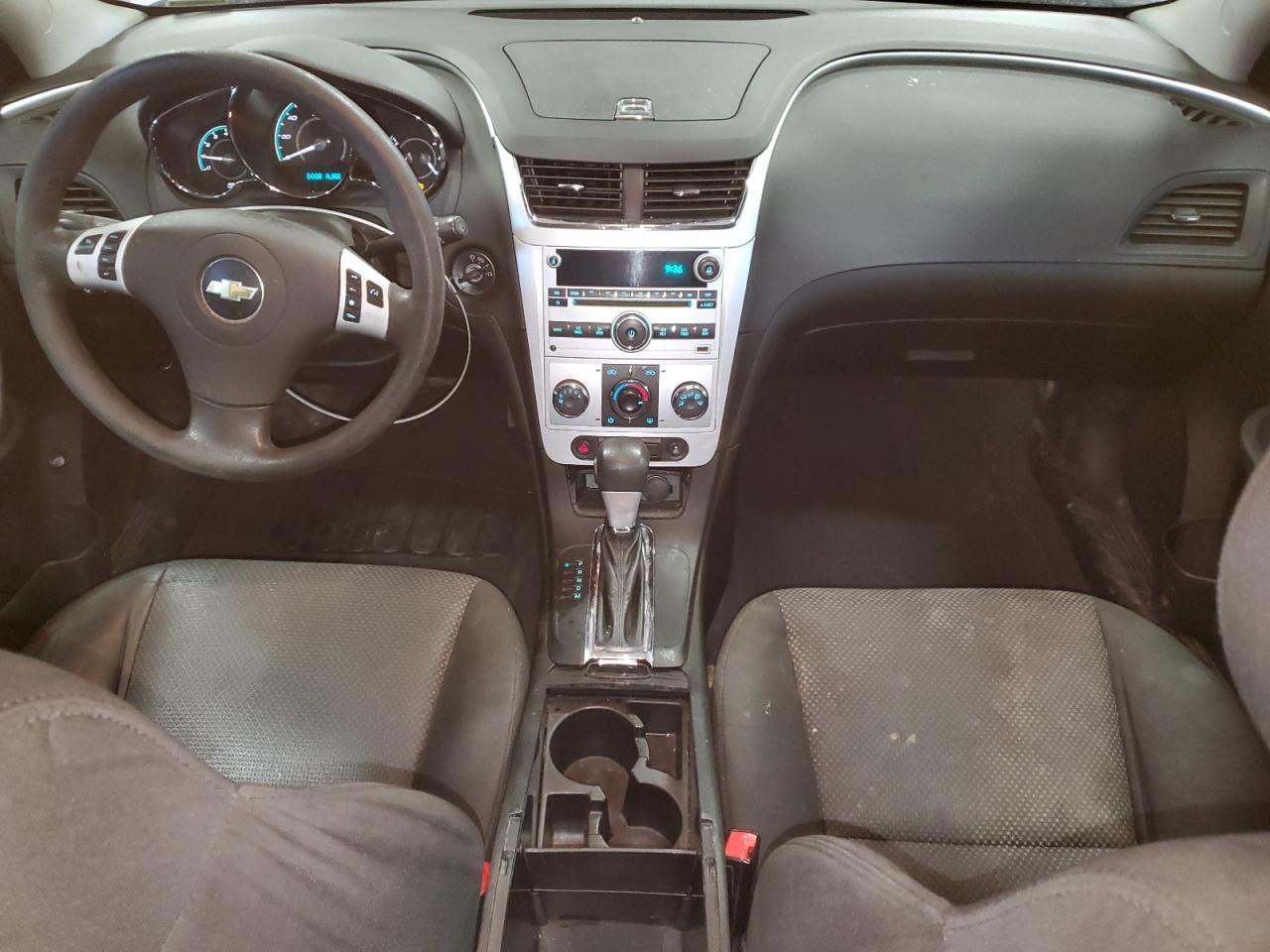 2012 Chevrolet Malibu - Image 8