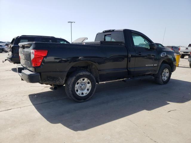  NISSAN TITAN 2017 Чорний