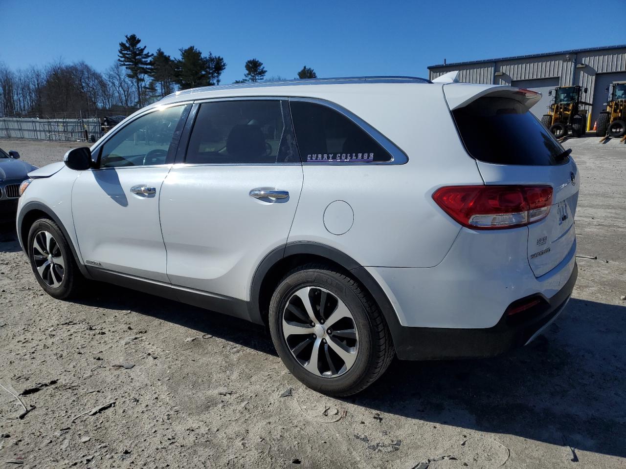 2016 Kia Sorento - Image 2