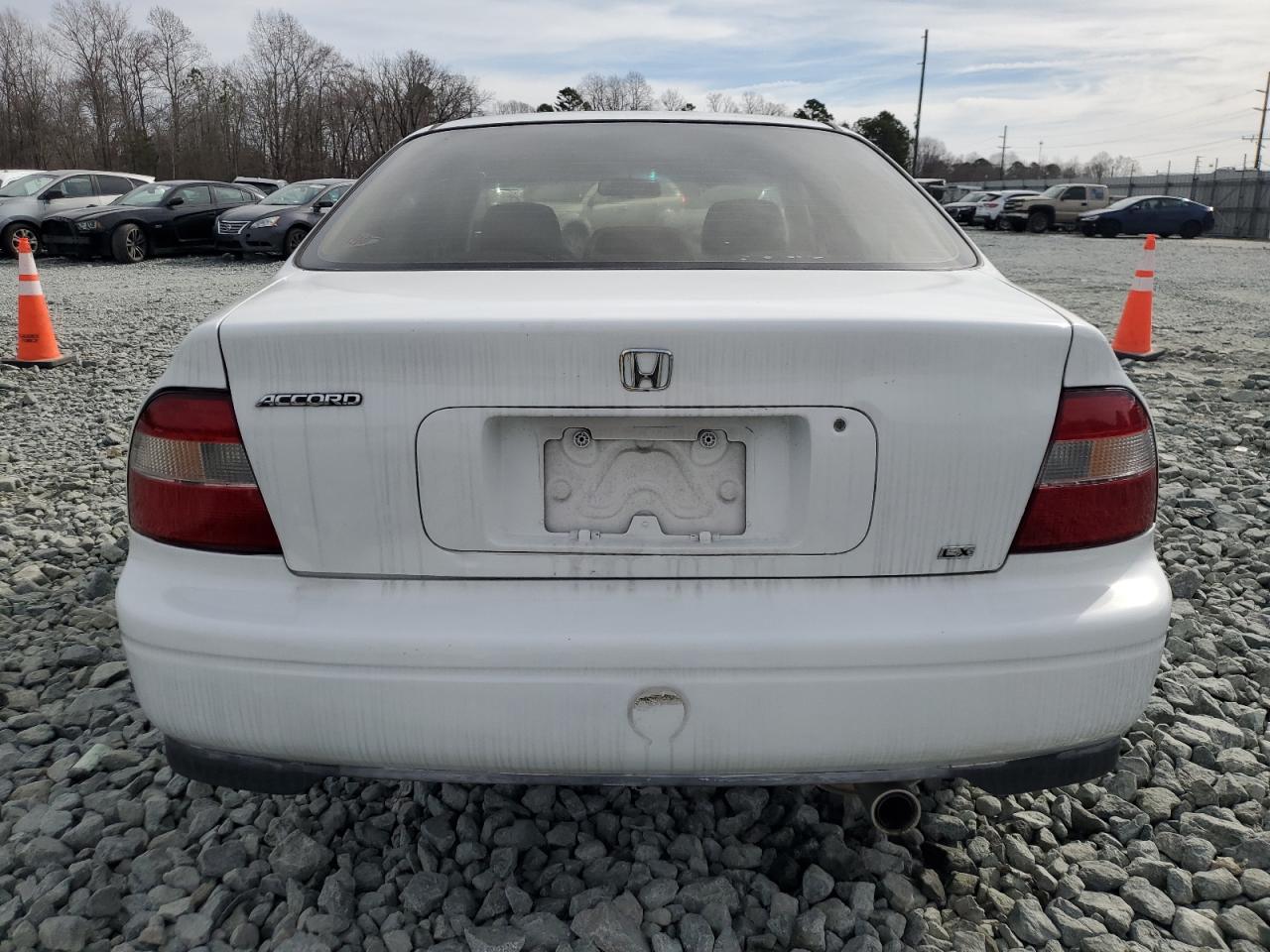 1994 Honda Accord - Image 6
