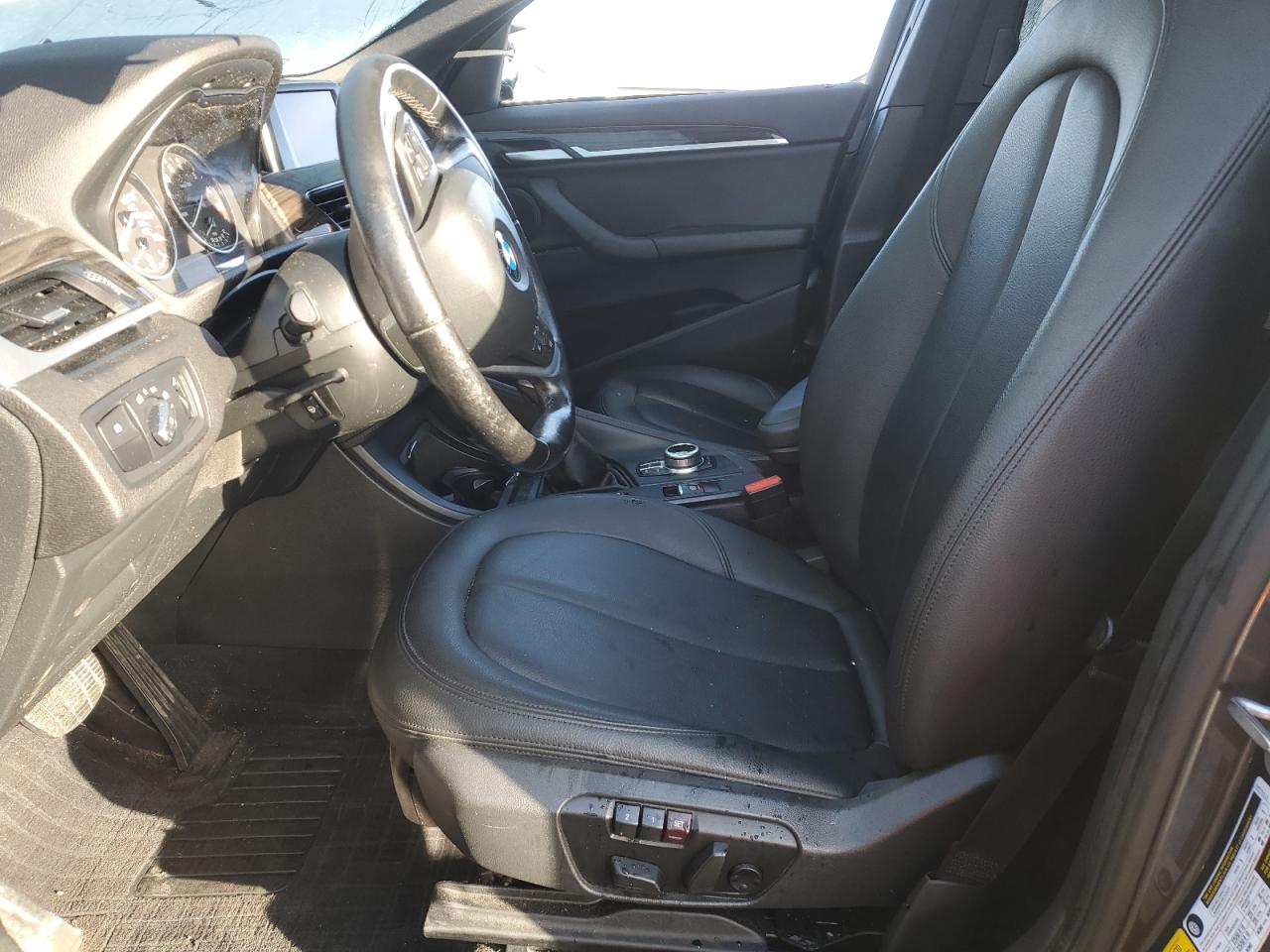 2017 BMW X1 - Image 7