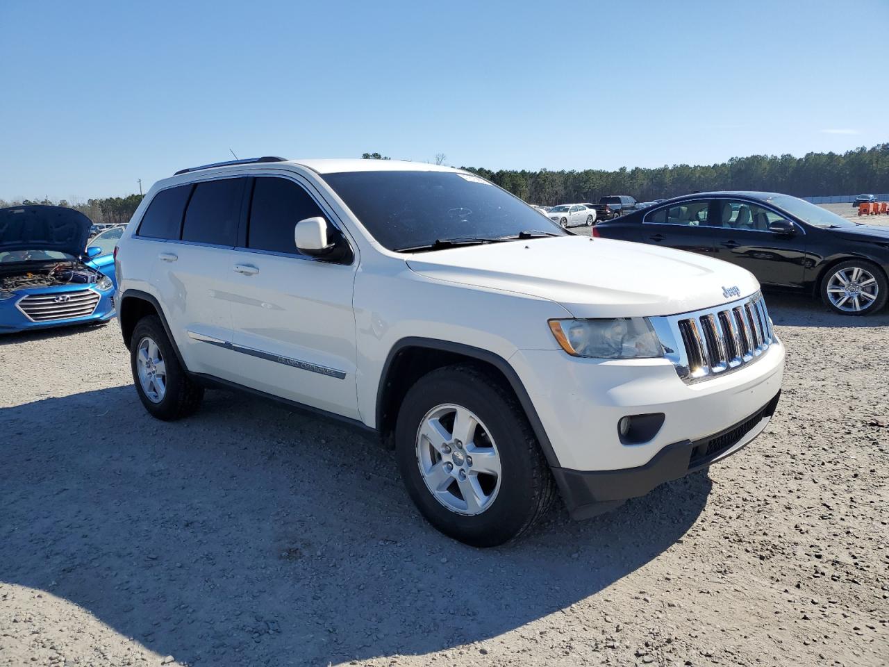 2012 Jeep Grand Cherokee - Image 4