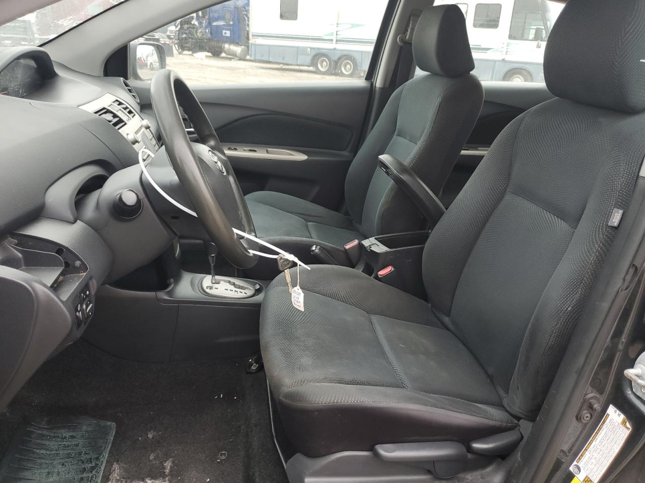 2009 Toyota Yaris VIN: JTDBT903791327629 Lot: 50167575