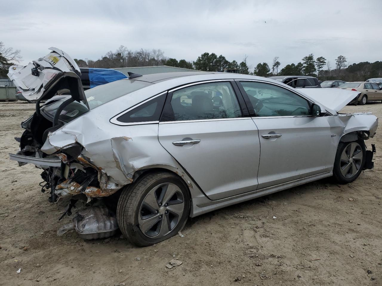 2016 Hyundai Sonata - Image 3